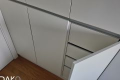 Dako-Plakar-10-2